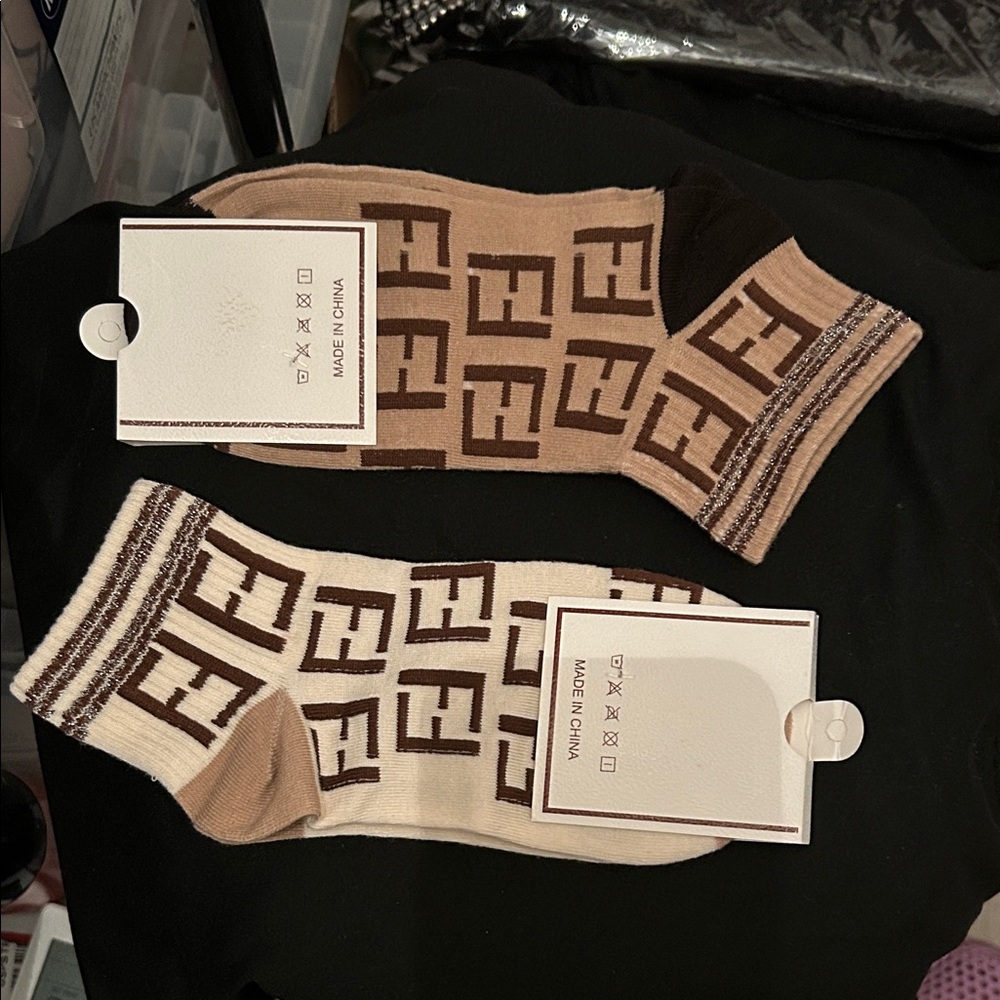 Bundle Elegant Brown and Tan Patterned Socks